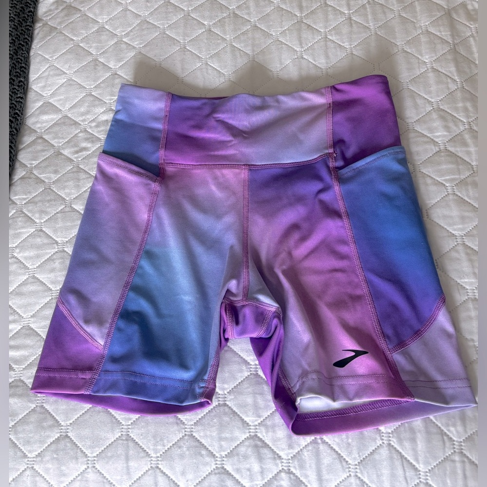 Brooks Moment 5” Shorts, Size Small, Blue/ Purple